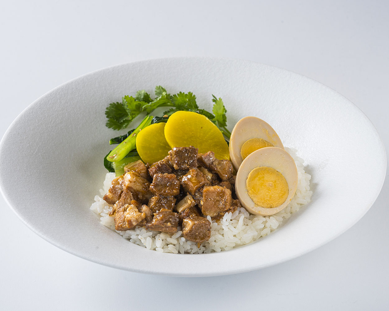 魯肉飯（ルーロー飯）